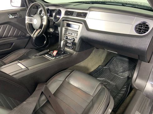 Used 2014 Ford Mustang Premium image 20