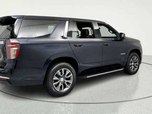Used 2023 Chevrolet Tahoe LT w/ Luxury Package AWD/4WD image 5