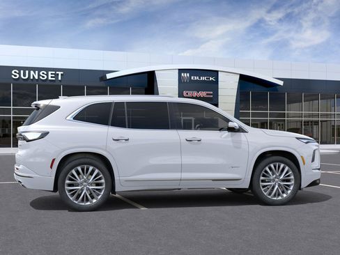 New 2026 Buick Enclave Avenir image 5