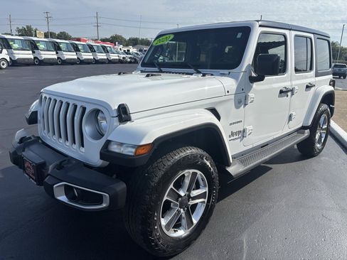 Used 2020 Jeep Wrangler Unlimited Sahara AWD/4WD image 7
