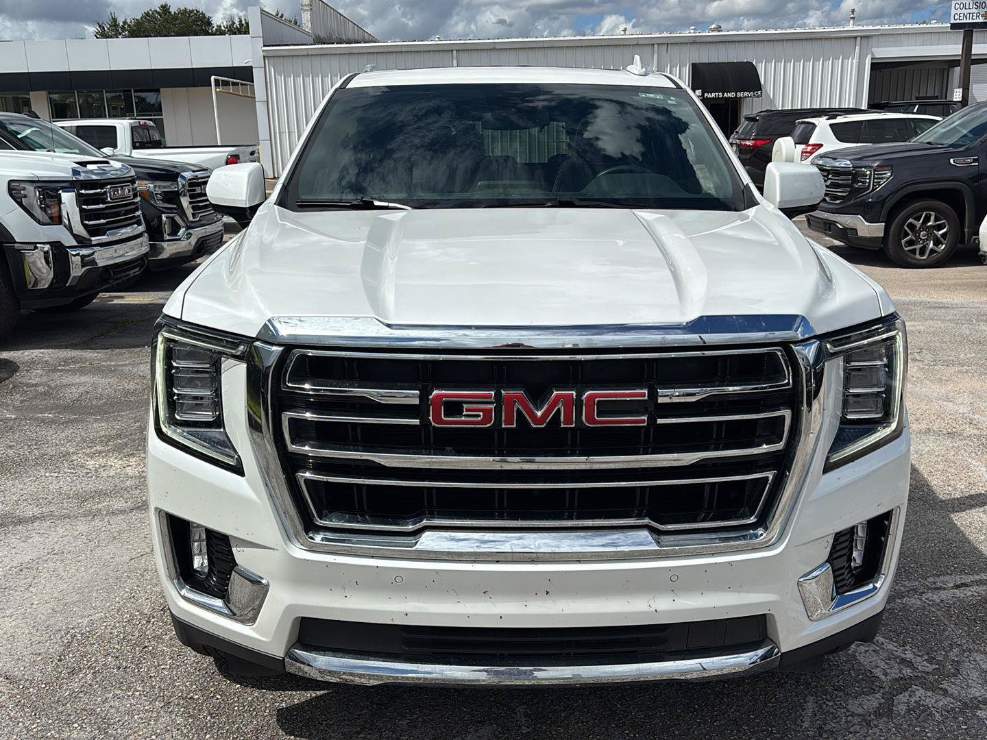 Used 2023 GMC Yukon SLT RWD image 2