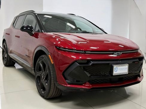 Used 2025 Chevrolet Equinox EV RS image 12