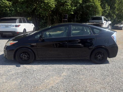 Used 2012 Toyota Prius Three image 4