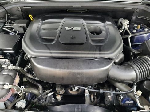 Used 2018 Jeep Grand Cherokee Trailhawk AWD/4WD image 30