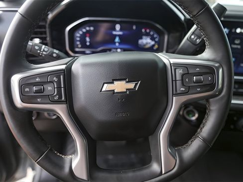 Used 2025 Chevrolet Silverado 2500 LTZ image 15