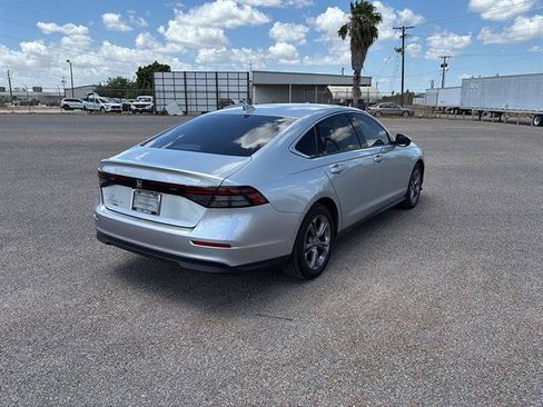 Used 2024 Honda Accord EX image 7