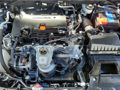 Used 2023 Honda Civic Sport image 30