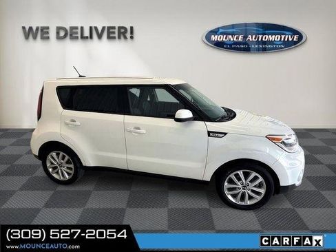 Used 2018 Kia Soul + FWD image 4