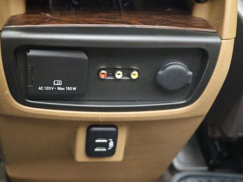 Used 2017 Buick Enclave Premium w/ Experience Buick Package image 14