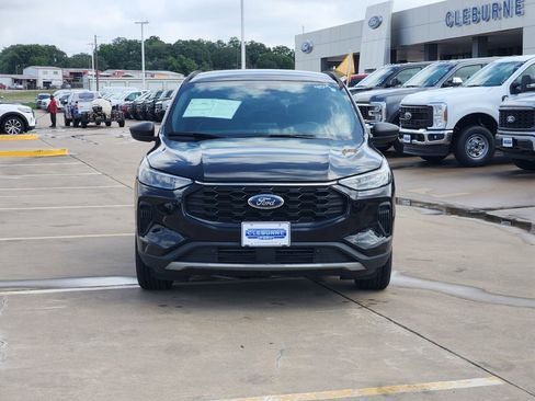 Certified 2025 Ford Escape ST-Line FWD image 2