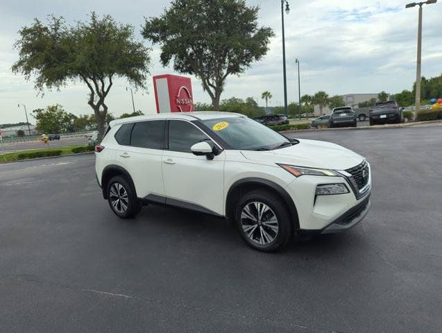 Certified 2021 Nissan Rogue SV FWD image 1