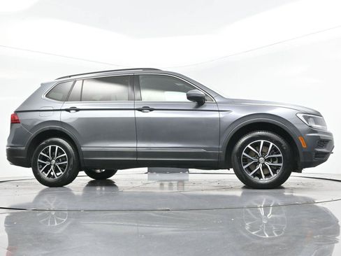 Used 2021 Volkswagen Tiguan SE FWD image 38