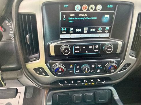 Used 2018 GMC Sierra 1500 SLT AWD/4WD image 10