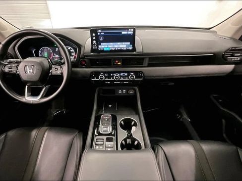 Used 2025 Honda Pilot EX-L image 18
