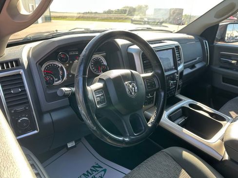 Used 2018 RAM 1500 Big Horn AWD/4WD image 2