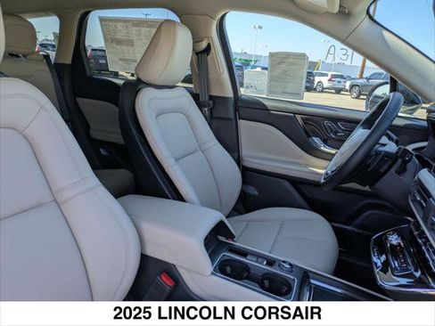 New 2025 Lincoln Corsair Grand Touring w/ Equipment Group 301A image 14