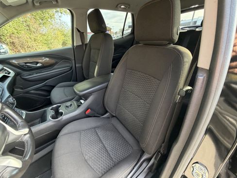 Used 2018 GMC Terrain SLE image 16