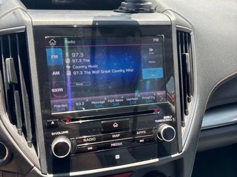 Used 2019 Subaru Crosstrek 2.0i Limited w/ Moonroof Package w/Navigation AWD/4WD image 19