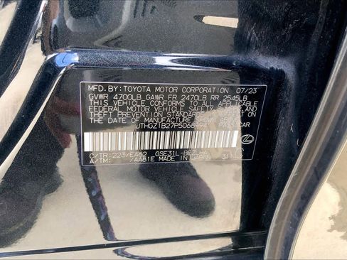 Used 2023 Lexus IS 350 F Sport image 34