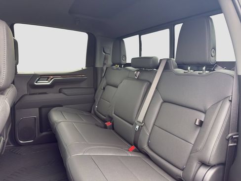 New 2026 Chevrolet Silverado 1500 LT Trail Boss w/ LT Trail Boss Premium Package AWD/4WD image 13