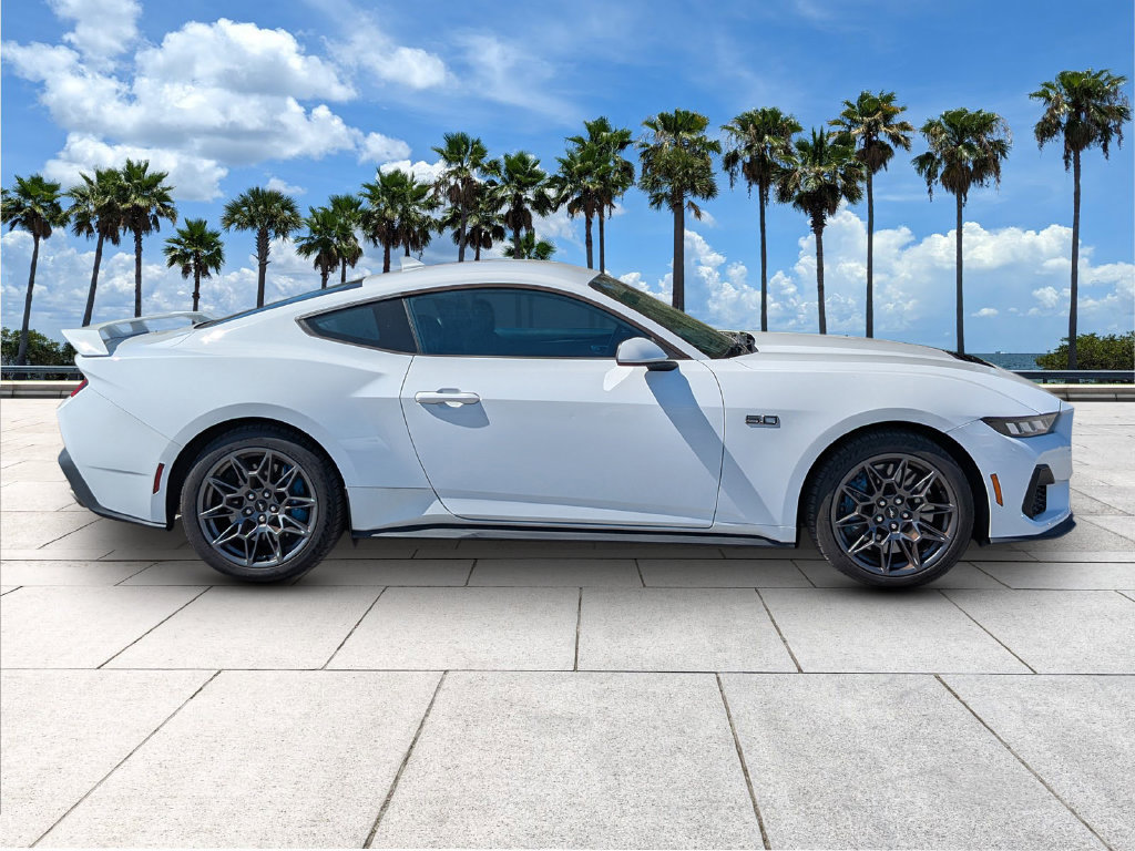 Used 2024 Ford Mustang GT w/ GT Performance Package RWD image 9