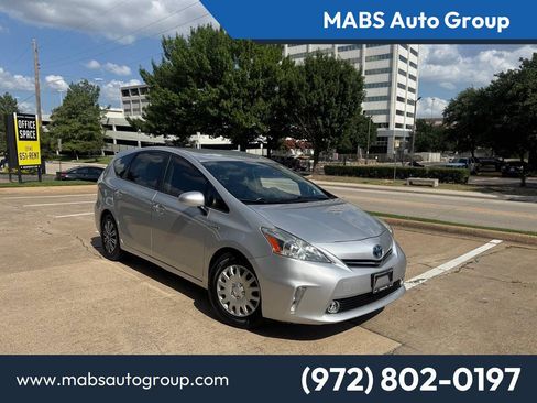 Used 2013 Toyota Prius V Two FWD image 1