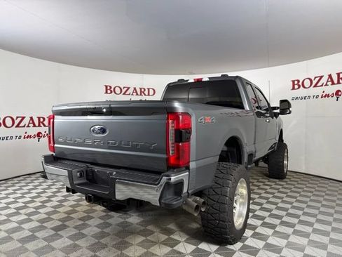 Used 2023 Ford F350 Lariat AWD/4WD image 8