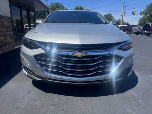 Used 2021 Chevrolet Malibu LT FWD image 8