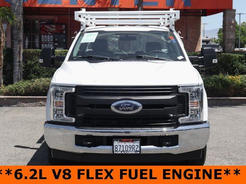 Used 2019 Ford F250 XL w/ XL Value Package image 3