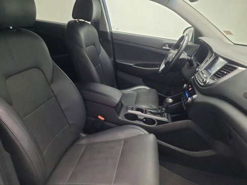 Used 2016 Hyundai Tucson Limited w/ Option Group 03 AWD/4WD image 21