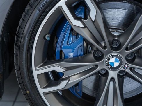 Used 2021 BMW M550i xDrive w/ Premium Package image 23