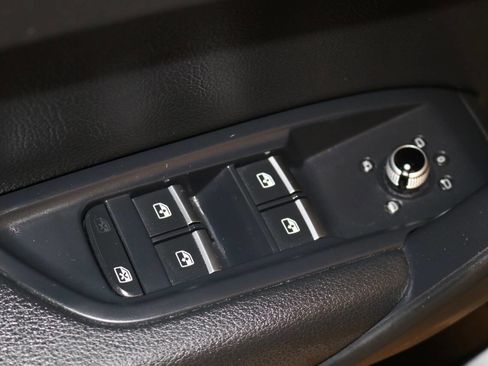 Used 2018 Audi Q5 2.0T Premium image 63