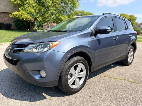 Used 2013 Toyota RAV4 XLE AWD/4WD image 1