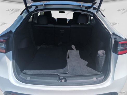 Used 2020 Tesla Model Y Long Range AWD/4WD image 9