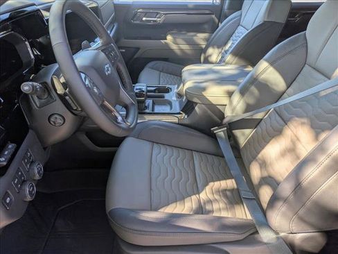 New 2026 Chevrolet Silverado 1500 ZR2 image 3