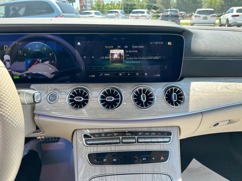 Used 2022 Mercedes-Benz E 450 4MATIC Coupe image 15