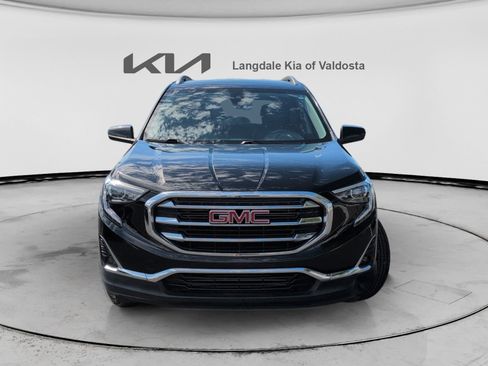 Used 2021 GMC Terrain SLT w/ Infotainment Package II FWD image 12