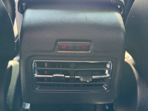 Used 2022 Lincoln Corsair AWD w/ Premium Package image 29
