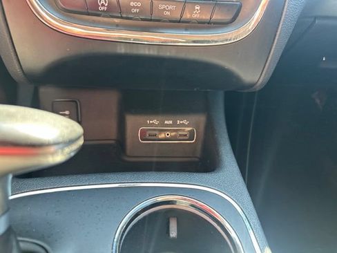 Used 2018 Dodge Durango SXT w/ 3rd Row Seating Group RWD image 36
