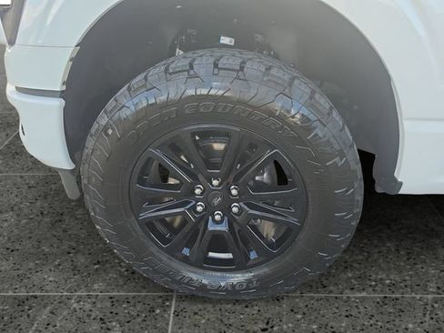 Used 2024 Ford F150 Platinum w/ FX4 Off-Road Package AWD/4WD image 16