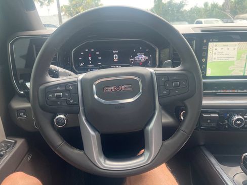 Used 2025 GMC Sierra 1500 SLT w/ SLT Premium Plus Package AWD/4WD image 14