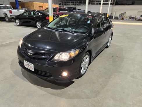 Used 2013 Toyota Corolla S Special Edition image 20