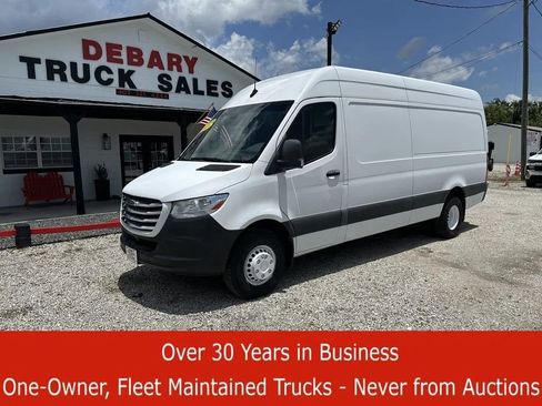 Used 2019 Freightliner Sprinter 170 image 1