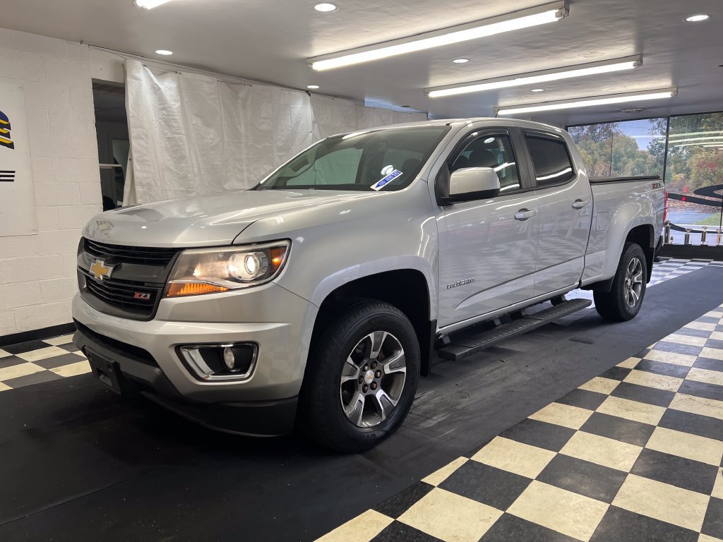 Used 2015 Chevrolet Colorado Z71 w/ LPO, Gearon Divider Package AWD/4WD image 5