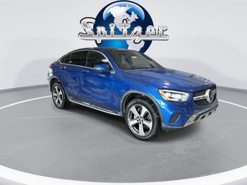 Used 2023 Mercedes-Benz GLC 300 4MATIC Coupe image 2
