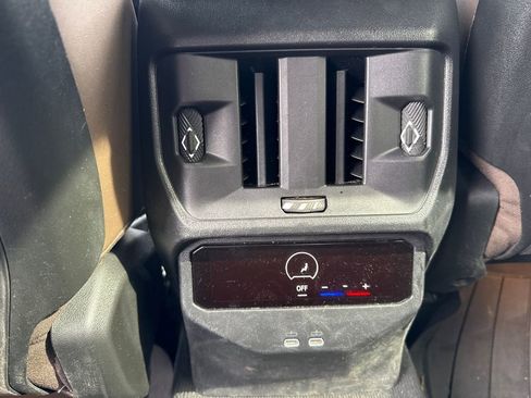 Certified 2025 BMW X3 xDrive30i w/ Premium Package AWD/4WD image 6
