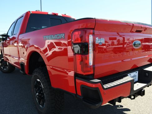 New 2026 Ford F250 Lariat AWD/4WD image 12