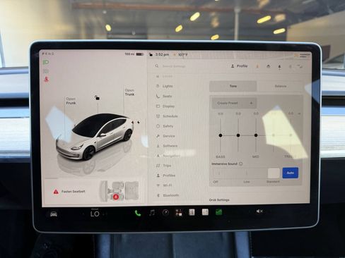 Used 2023 Tesla Model 3 Standard Range RWD image 17