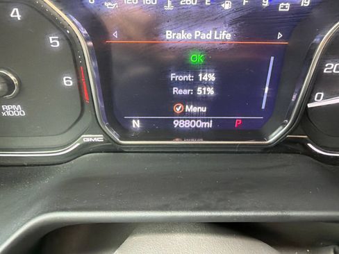 Used 2021 GMC Yukon SLT RWD image 16