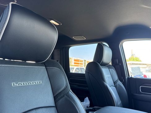 New 2026 RAM 2500 Laramie AWD/4WD image 15